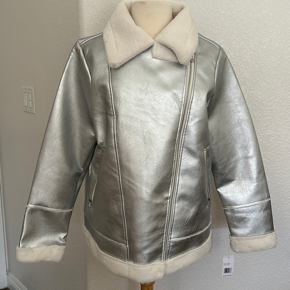 Jessica Simpson Jackets & Blazers - Jessica Simpson Metallic Jacket with Cream Trim Size XL.